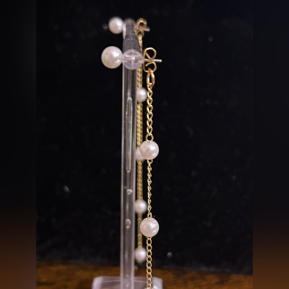 ❤️ ⭐Long Pearl/ Gold Earrings - Picture 3 of 4
